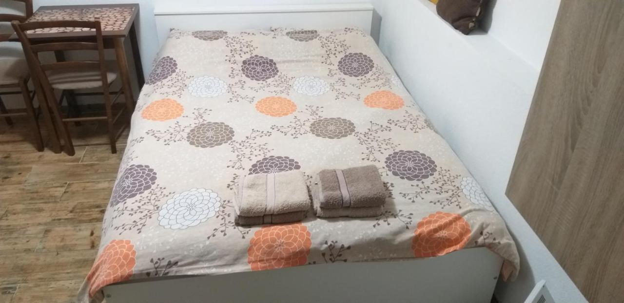 House 23 A3 Tivat Kültér fotó